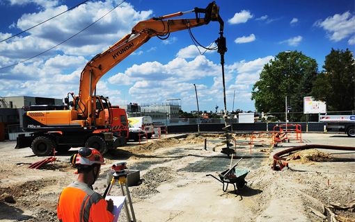 Les travaux du tram T1 se poursuivent dans le quartier Signac - Murs à pêches