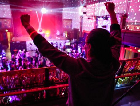 Le Cabaret Solidaire & son Bal du Nouvel An