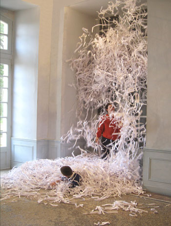 Hide and Seek : Sculpture en mouvement © Claire Loupiac