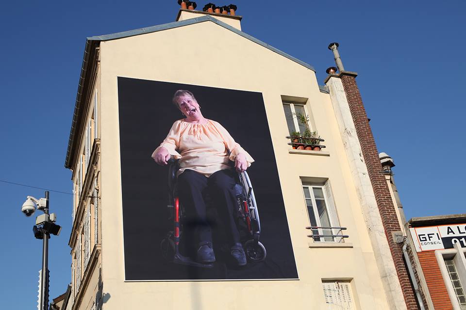 Fauteuil habité, Henriette © Pierre LEBLANC