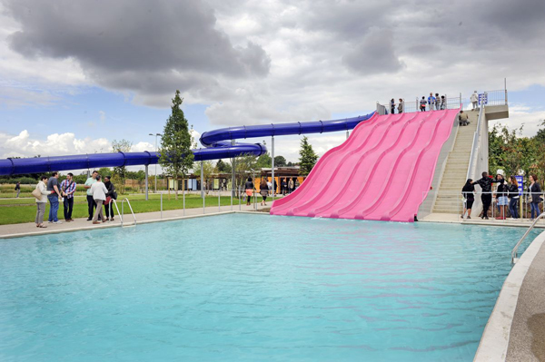 Montreuil - la piscine des Murs à Pêches